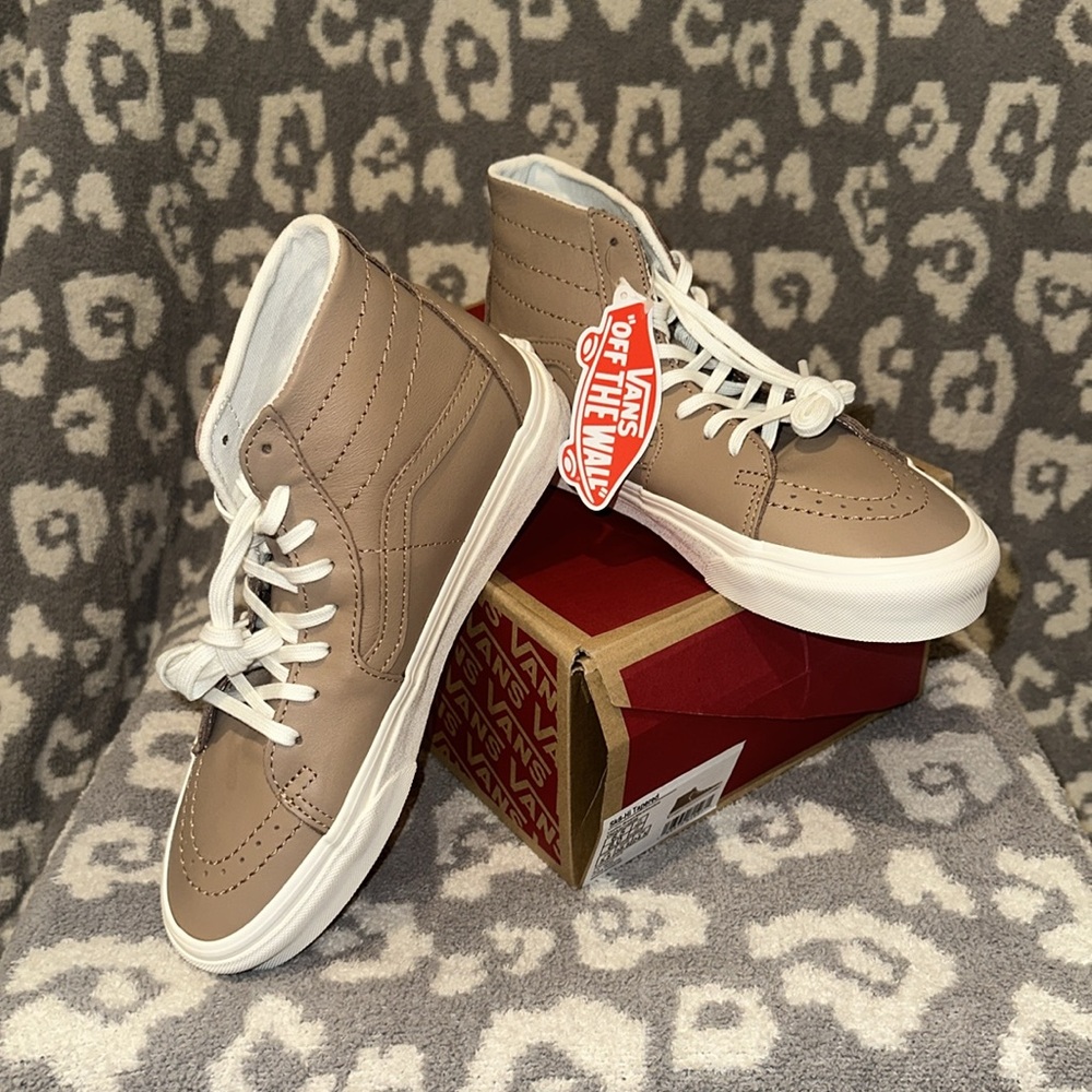 Vans Sk8-Hi Tapered Sneakers in 😍 Soft Leather 😍 Brown/Marshmallow 😍 New 🆕